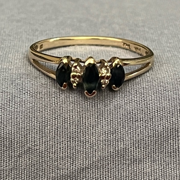 Samuel Aaron’s Real Blue Sapphires with Real Diamonds and 10KT Yellow Gold. - Picture 1 of 4